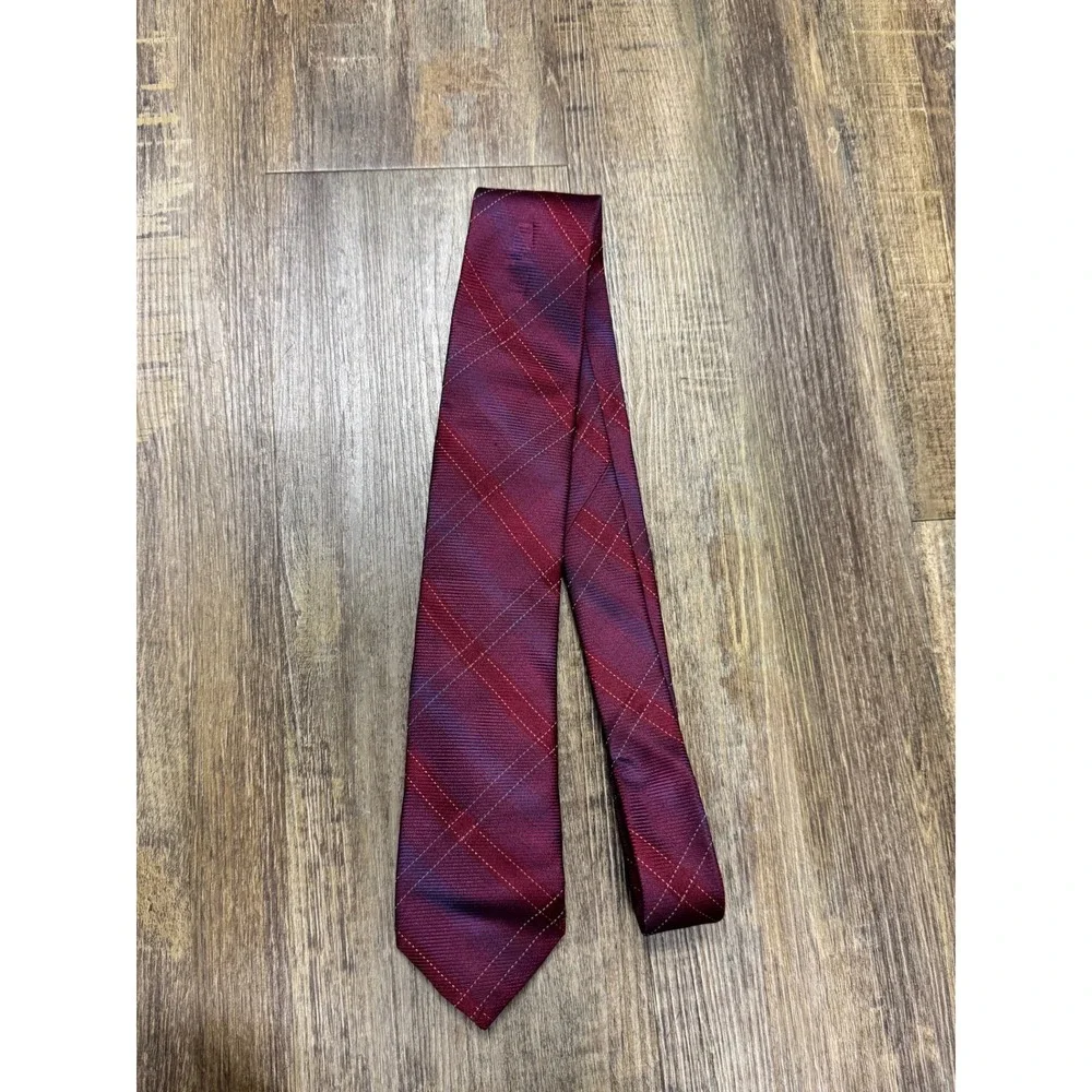 Saks Fifth Avenue RED Mens Silk Tie Burgundy‎ Purple Plaid Check Made in Italy